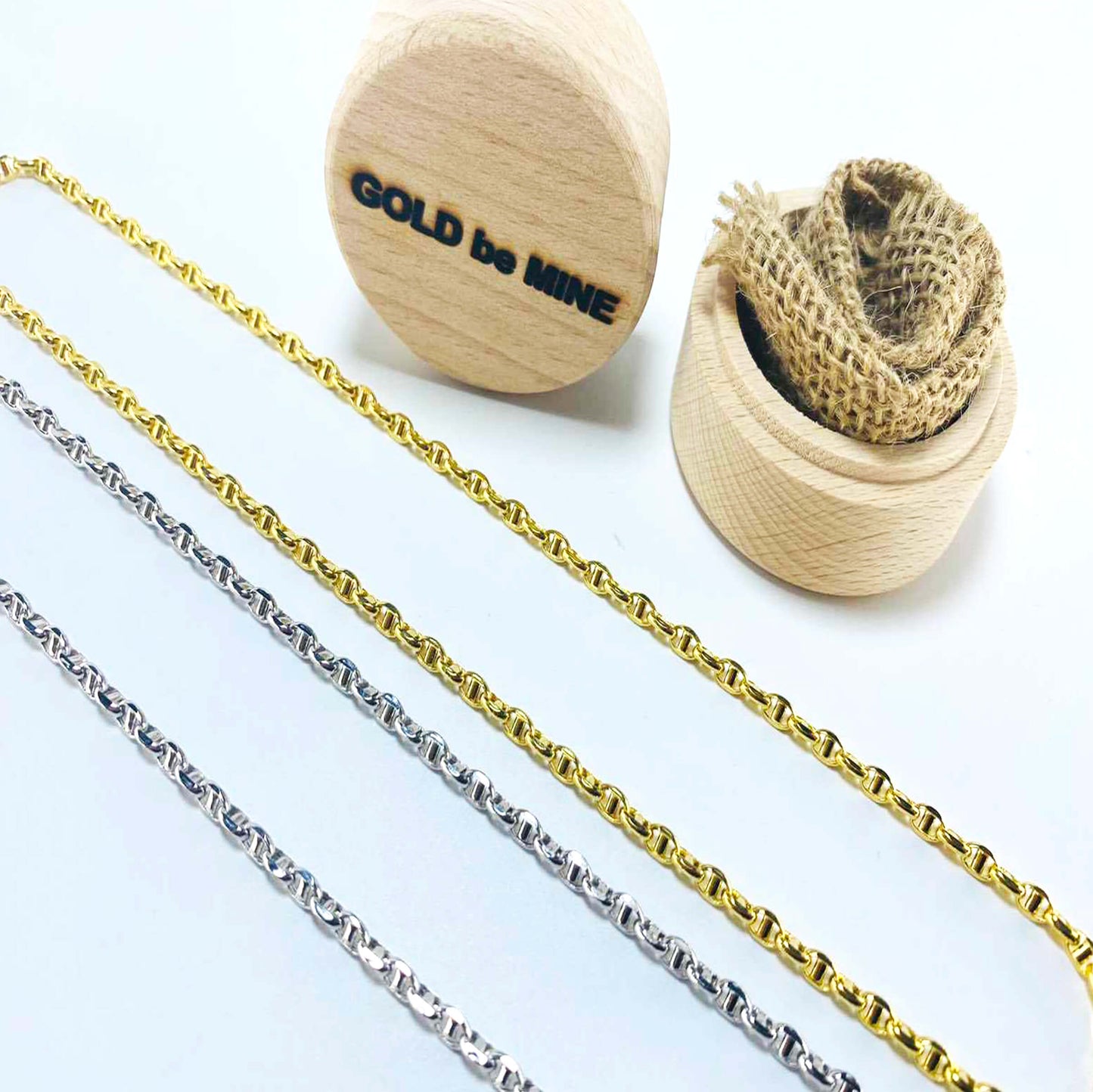 Herm. Chain Necklace