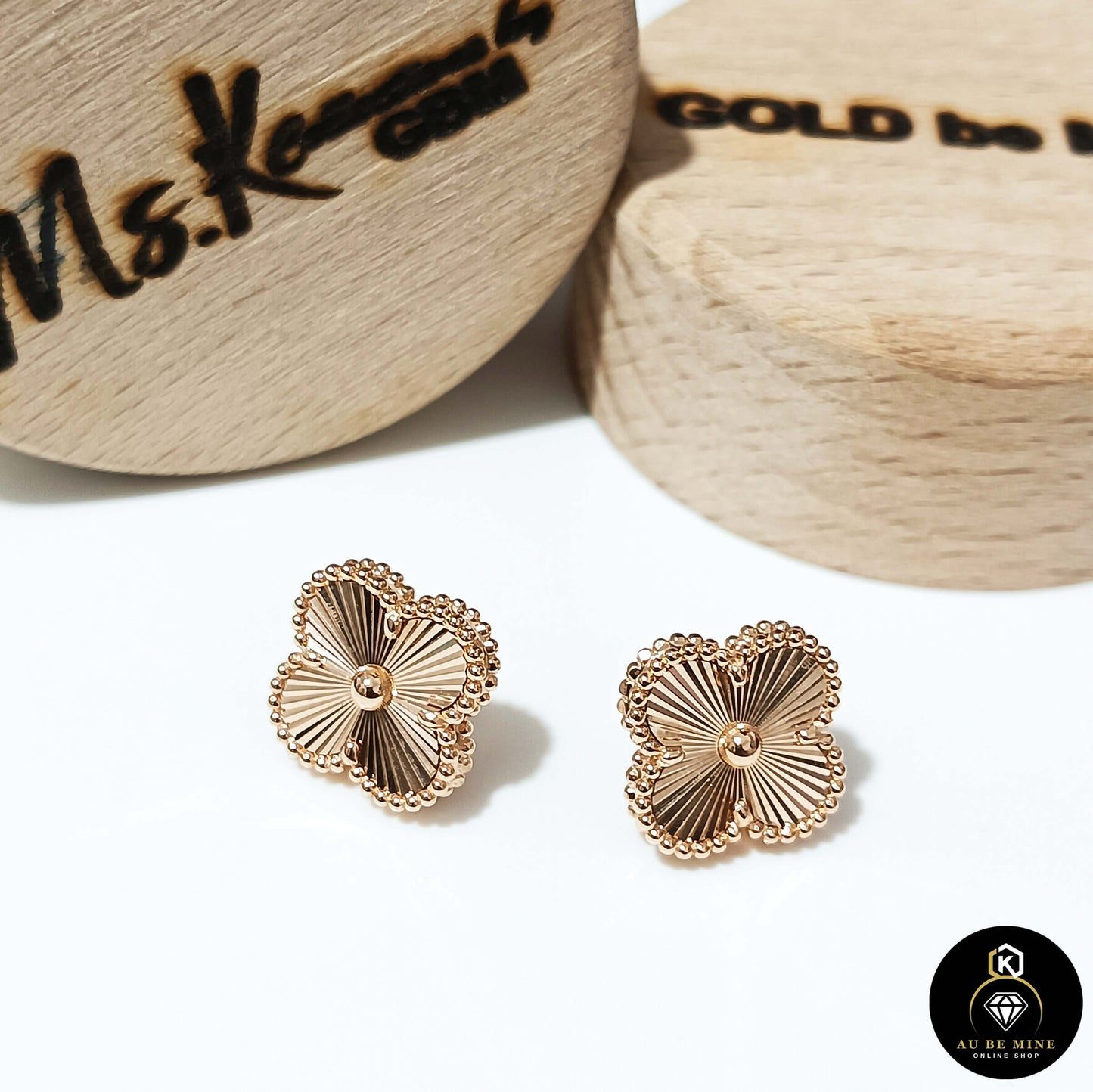 Cloverleaf Earrings (M Copy)